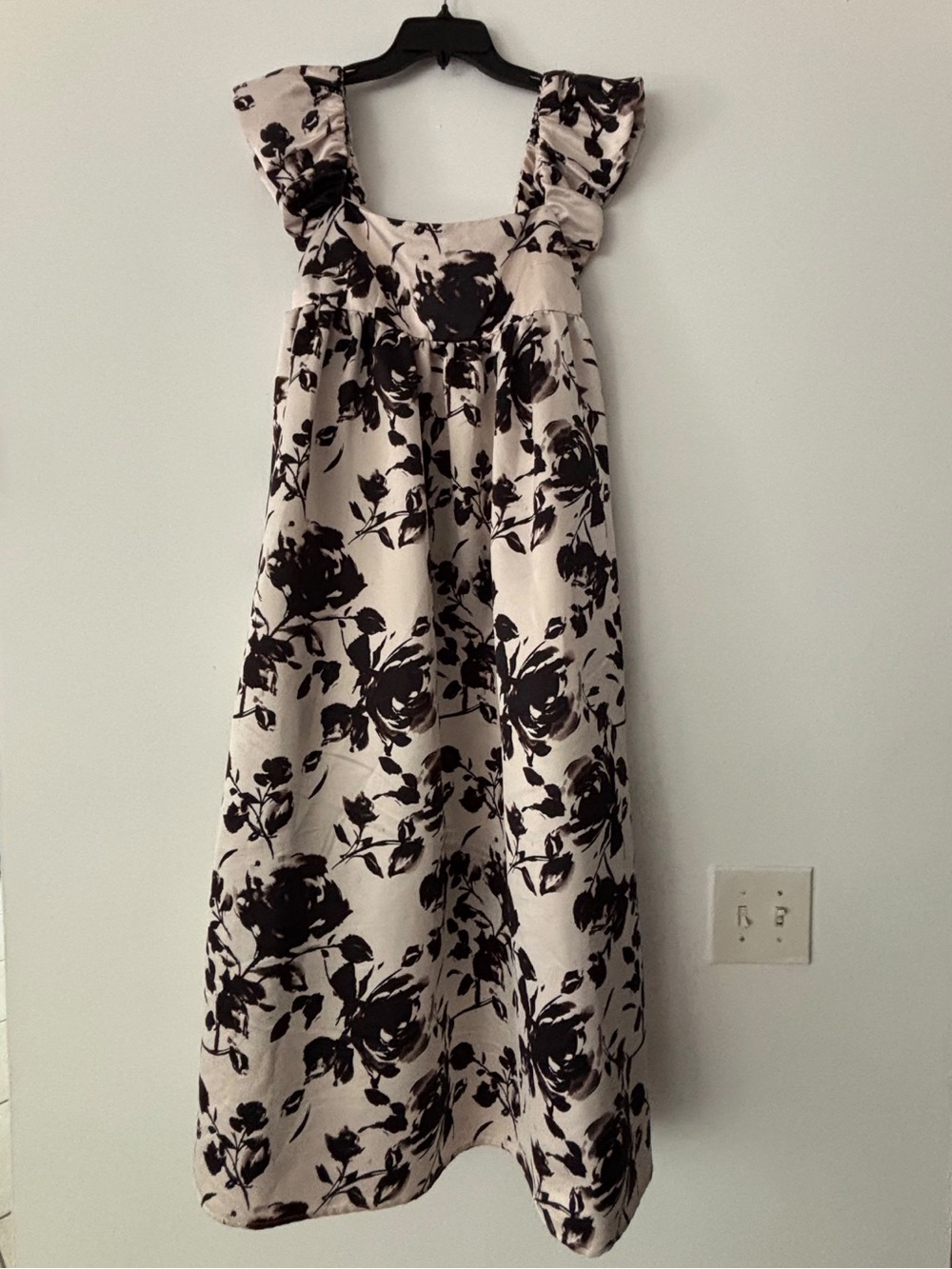 Future Collective Satin Midi Dress S Black Cream Floral Puff Sleeve Square Neck